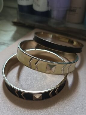 Set of 3 Gold Tone Enamel Bangle Bracelets - Black & Cream